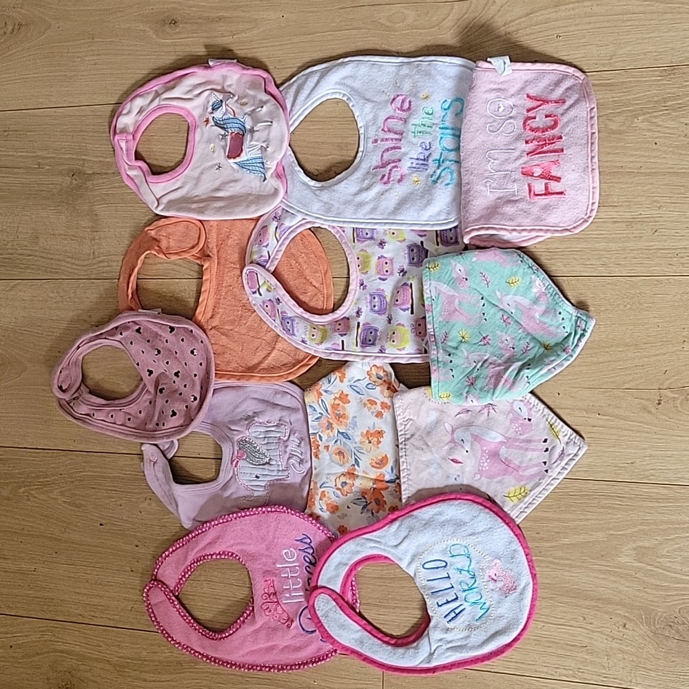 Bib bundle - Picture 1 of 3